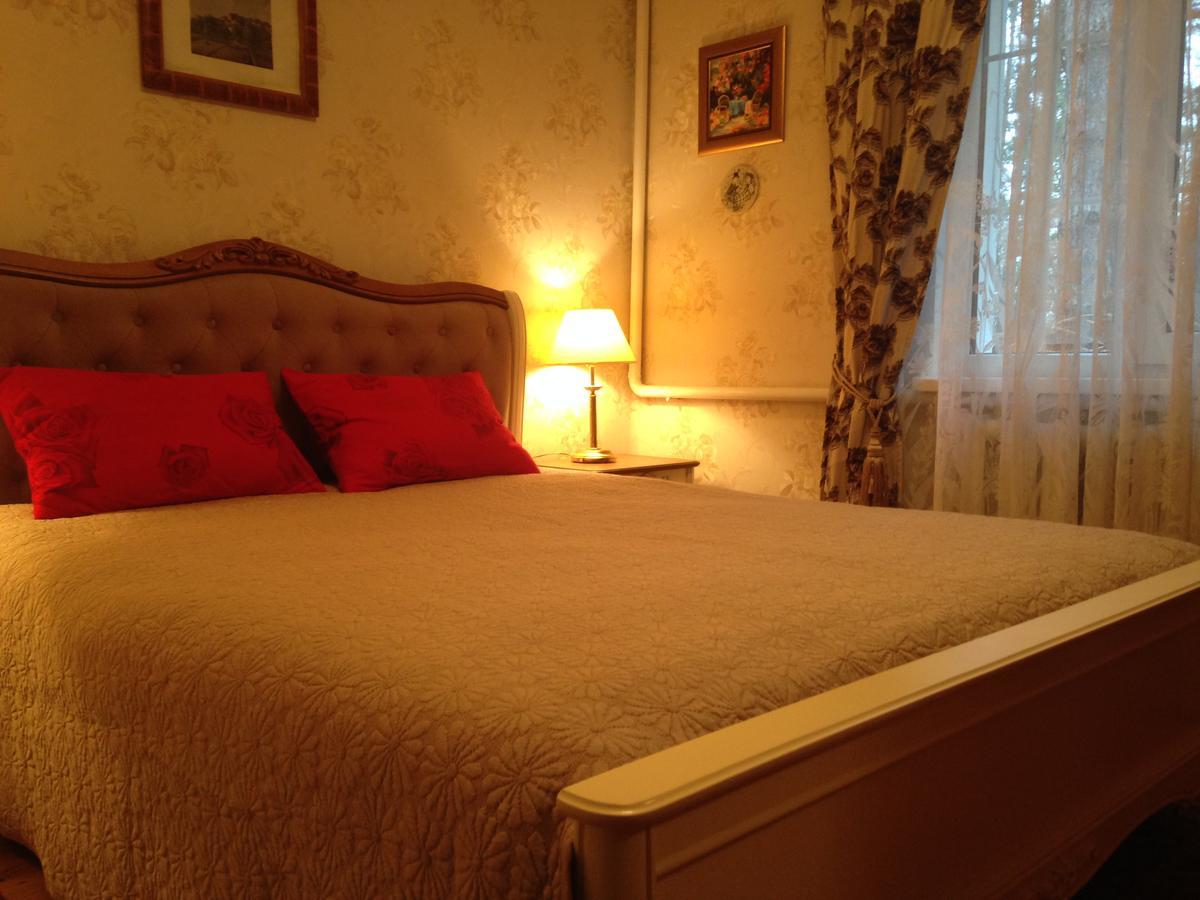 Domik V Lesy Guest House Lyutezh Luaran gambar